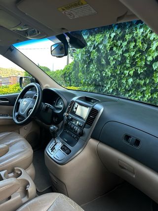 KIA Carnival 2010 Automatica Pegatina B itv pasada