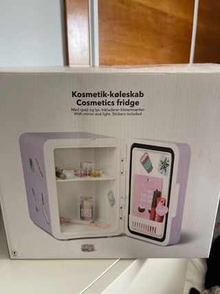 Mini Nevera Maquillaje Morado y Plateado