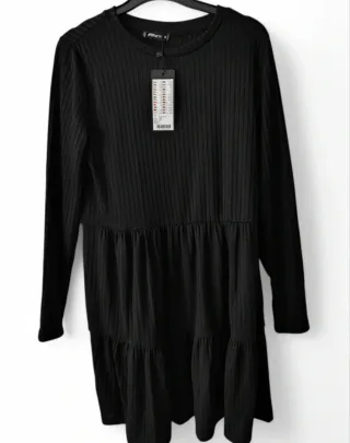 Vestido negro punto acanalado manga larga