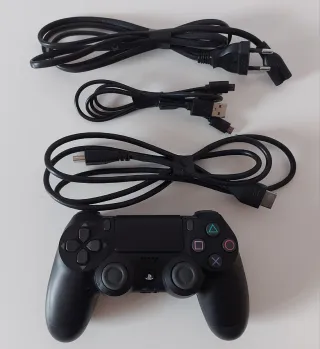 PS4 + Mando + Cables + FIFA 22