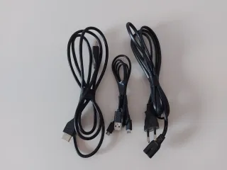 PS4 + Mando + Cables + FIFA 22