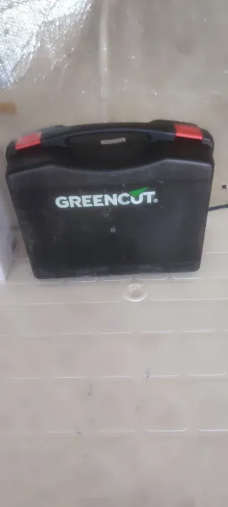 Soldador GREEN CUT MNA200