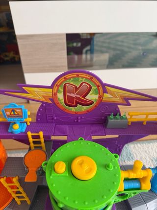 Laboratorio Kazoom Superthings