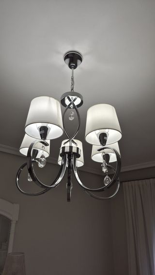 Lámpara de techo clásica dormitorio matrimonio