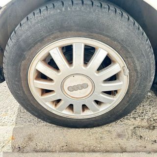 Neumático Audi A3 1998