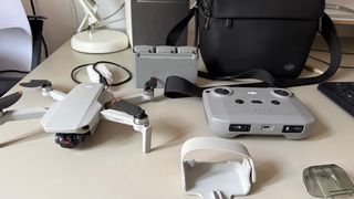 Drone DJI Mini 2 Fly More Combo