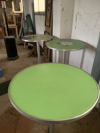 Lote 3 mesas altas redondas