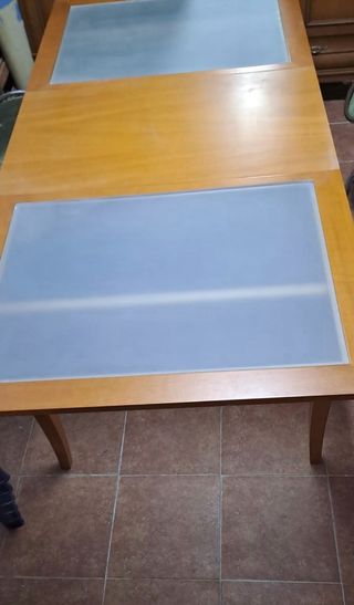 Mesa de comedor madera y cristal extensible