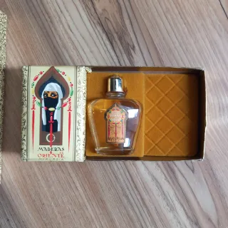 Lote di Scatole di Bellezza Femminile Antiche