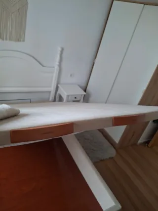 Canapé 135 cm tela y madera