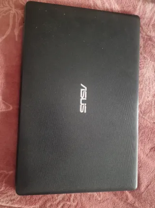 ASUS X552C Intel Core i3 Portátil Negro