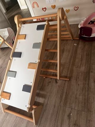 Parque de juegos Montessori madera