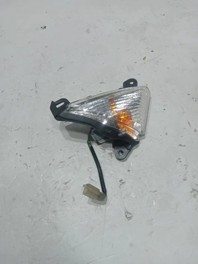 Intermitente derecho Kawasaki ER6F