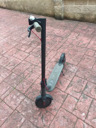 Patinete Eléctrico Xiaomi Mi365