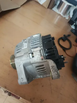 Alternador Renault 12V 80A 7701352354, Opel, Volvo