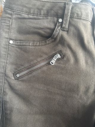 Pantalón ZARA skinny T36 verde oliva como nuevo