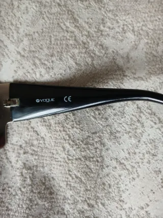 Gafas de sol Vogue negras