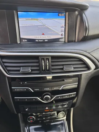 Infiniti Q30 2017
