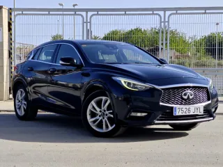 Infiniti Q30 2017