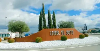 Vendo parcela urbana de 1070m2.