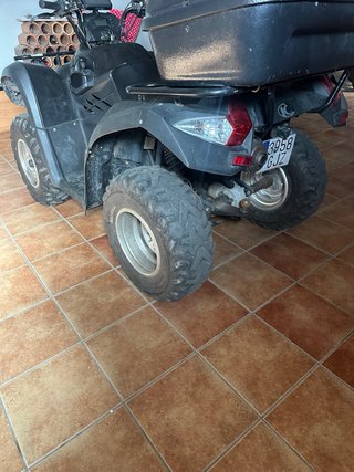 Quad Kymco Negro Todoterreno
