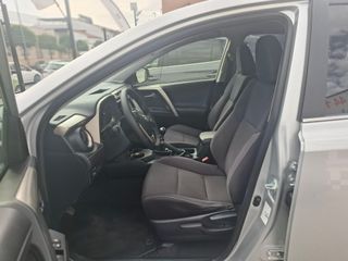 Toyota RAV4 2014