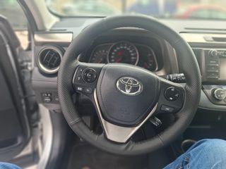 Toyota RAV4 2014