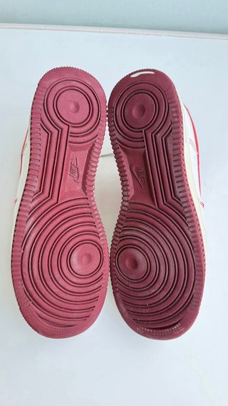 Nike Air Force 1 Rojas y Blancas