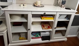 Aparador vitrina madera y cristal