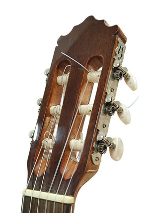 GUITARRA ESPAÑOLA PACO CASTILLO MOD 202 MARRON OSCURO  + FUNDA * MARCAS DE USO*