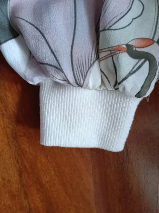 Chaqueta bomber estampada