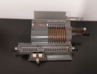 Antigua Máquina Calcular - Original Odhner.