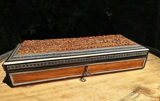 ANTIGUA CAJA VICTORIANA ANGLO-INDIA - SIGLO XIX