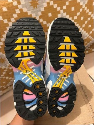 T. 40 ⚡️ Nike Air Max Plus Summer Gradient Mujer