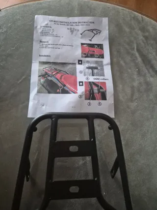 Portaequipajes trasero moto negro