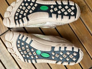 Zapatillas Saguaro Mujer Beige