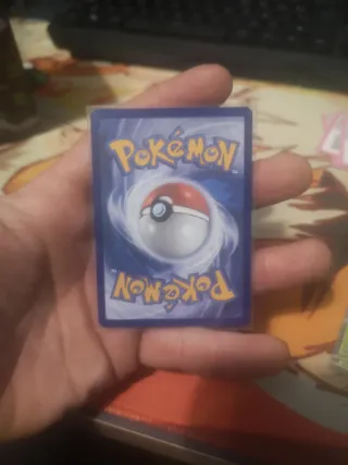 3 Cartas Pokémon Pokéball