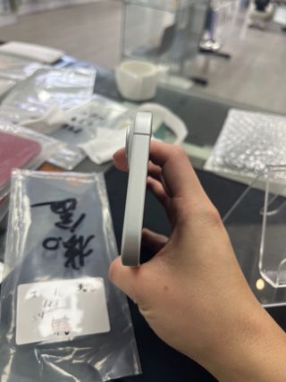 iPhone 16 128GB Blanco