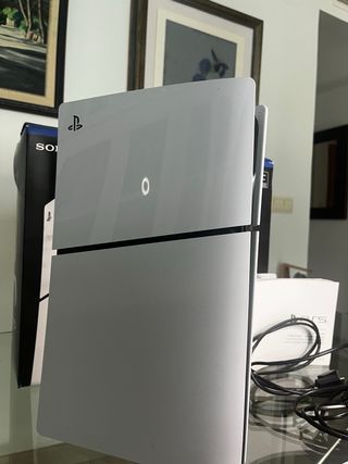 ¡CÓMO NUEVA! PS5 Digital Edition 1TB