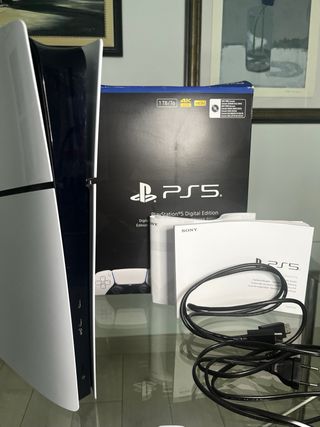¡CÓMO NUEVA! PS5 Digital Edition 1TB