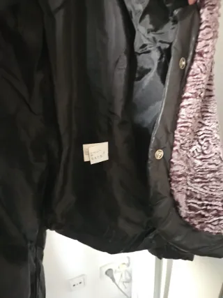 Elegante chaqueta corta brillante