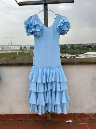 Vestido Flamenca Volantes super lijero poco peso