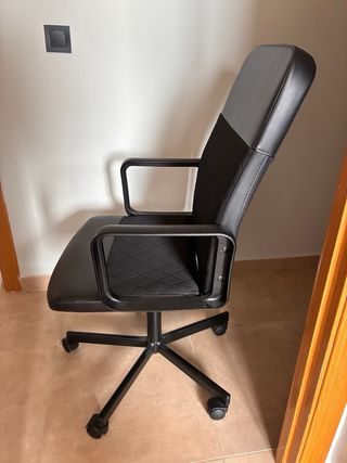 Silla de escritorio Ikea RENBERGET Negra