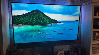TV LG 75 4K + Ambilight Govee Sincro HDMI