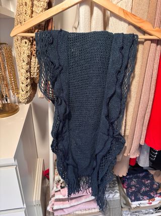 2 Bufandas Tejidas Azul y Negra