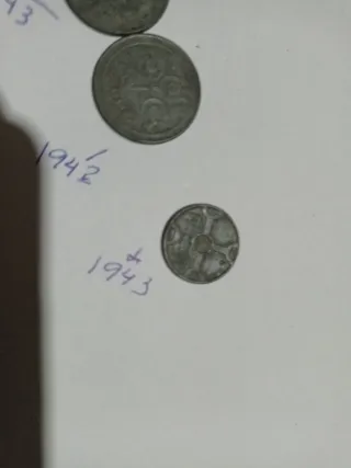 4 Monedas 1942, 1943 Holanda