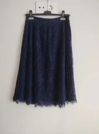 Falda plisada de encaje azul