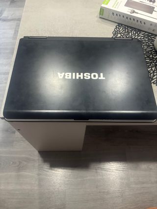 Portátil Toshiba Satellite Pentium