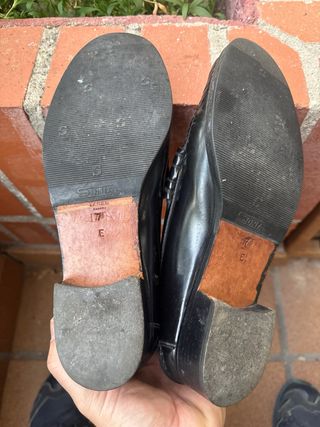 Zapatos Yanko Talla 7 (40) Negro