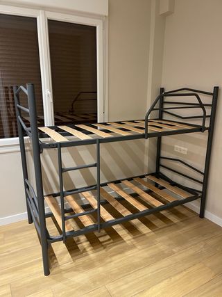 Litera metálica desmontable + 2 colchones